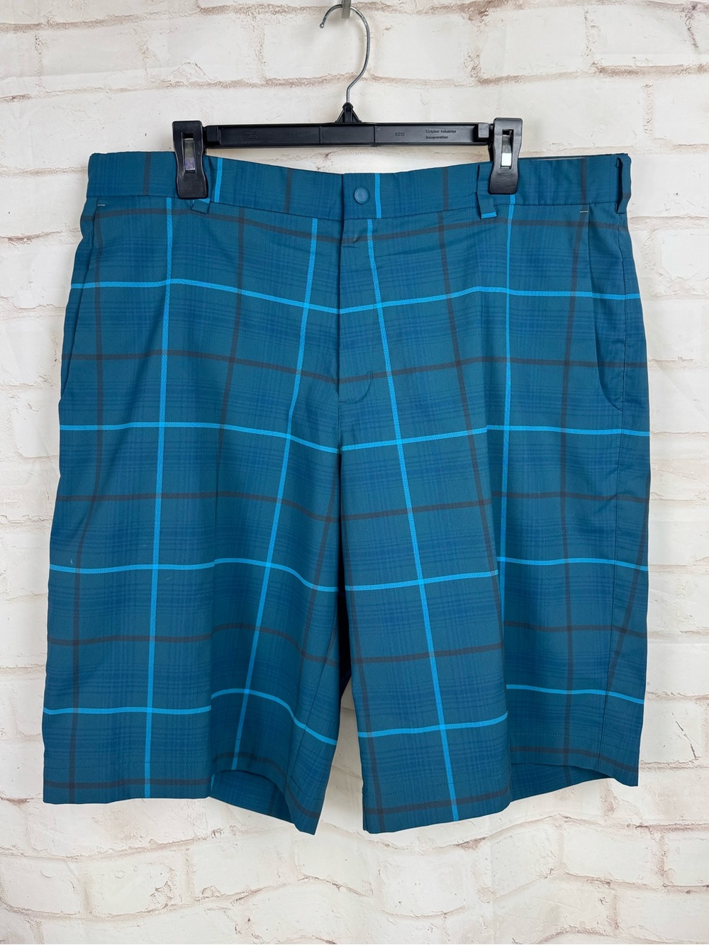 Nike Tour Performance Plaid Golf Shorts Size 38